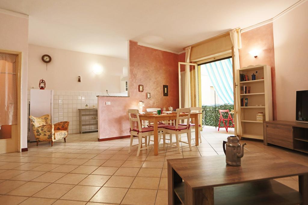 Zunino Apartment Rapallo Bagian luar foto